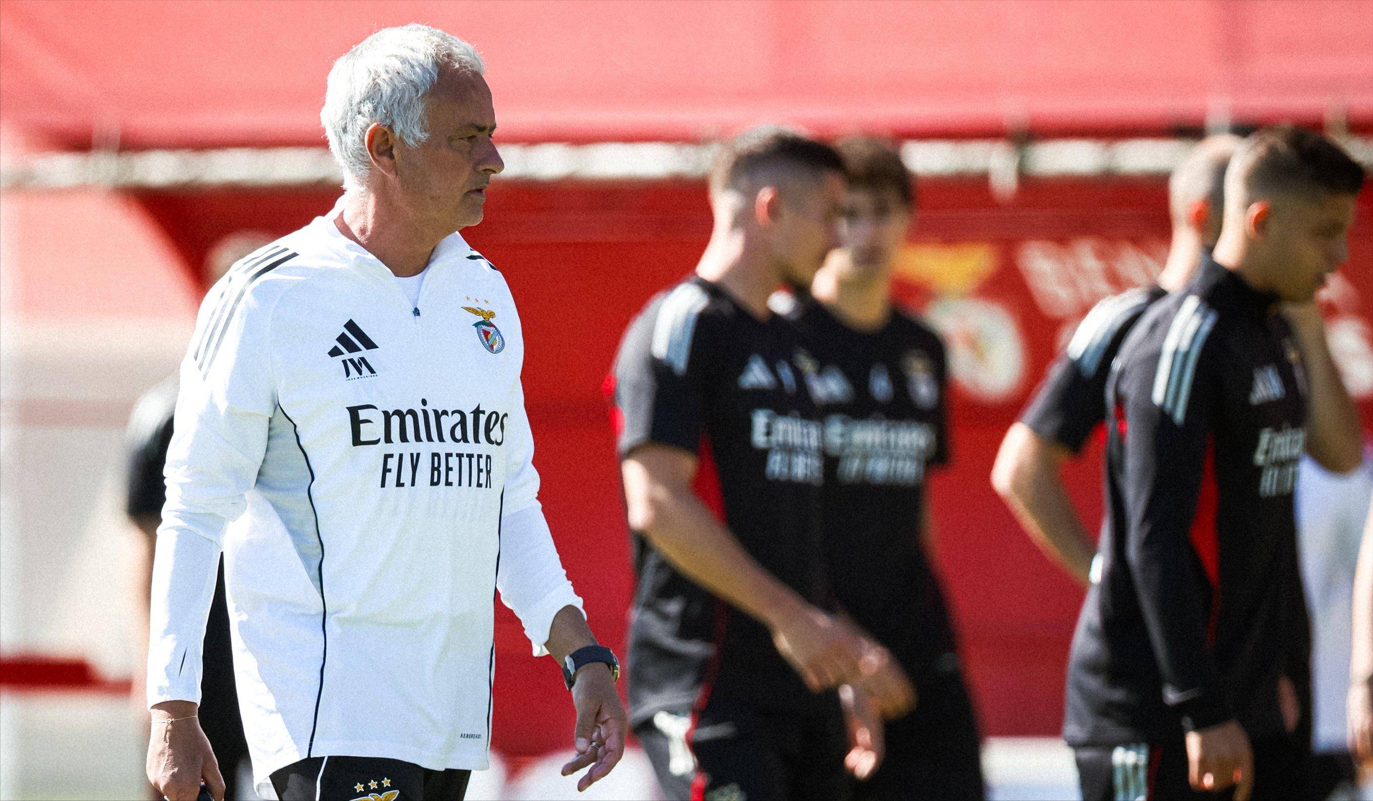 爱游戏ayx欧联使命明确关键时刻本菲卡备战全明星赛之后，SKT冲击纪录(欧联杯本菲卡vs马赛)