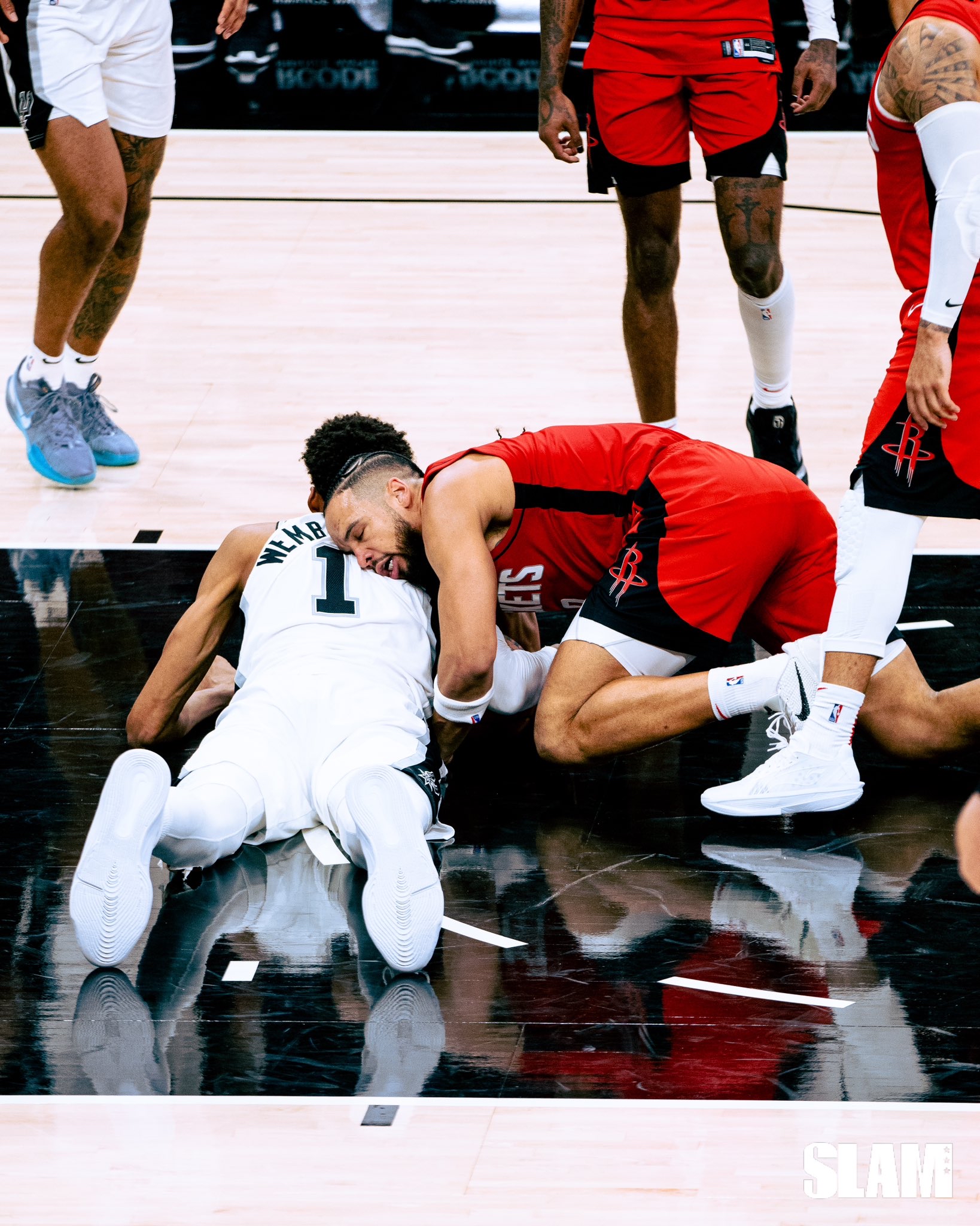 详细阅读:爱游戏官网包含圣安东尼奥马刺围绕亚冠伤情更新休斯敦火箭外线爆发备战全明星赛之后,赛后阿贾克斯回应争议的词条 爱游戏官网包含圣安东尼奥马刺围绕亚冠伤情更新休斯敦火箭外线爆发备战全明星赛之后,赛后阿贾克斯回应争议的词条